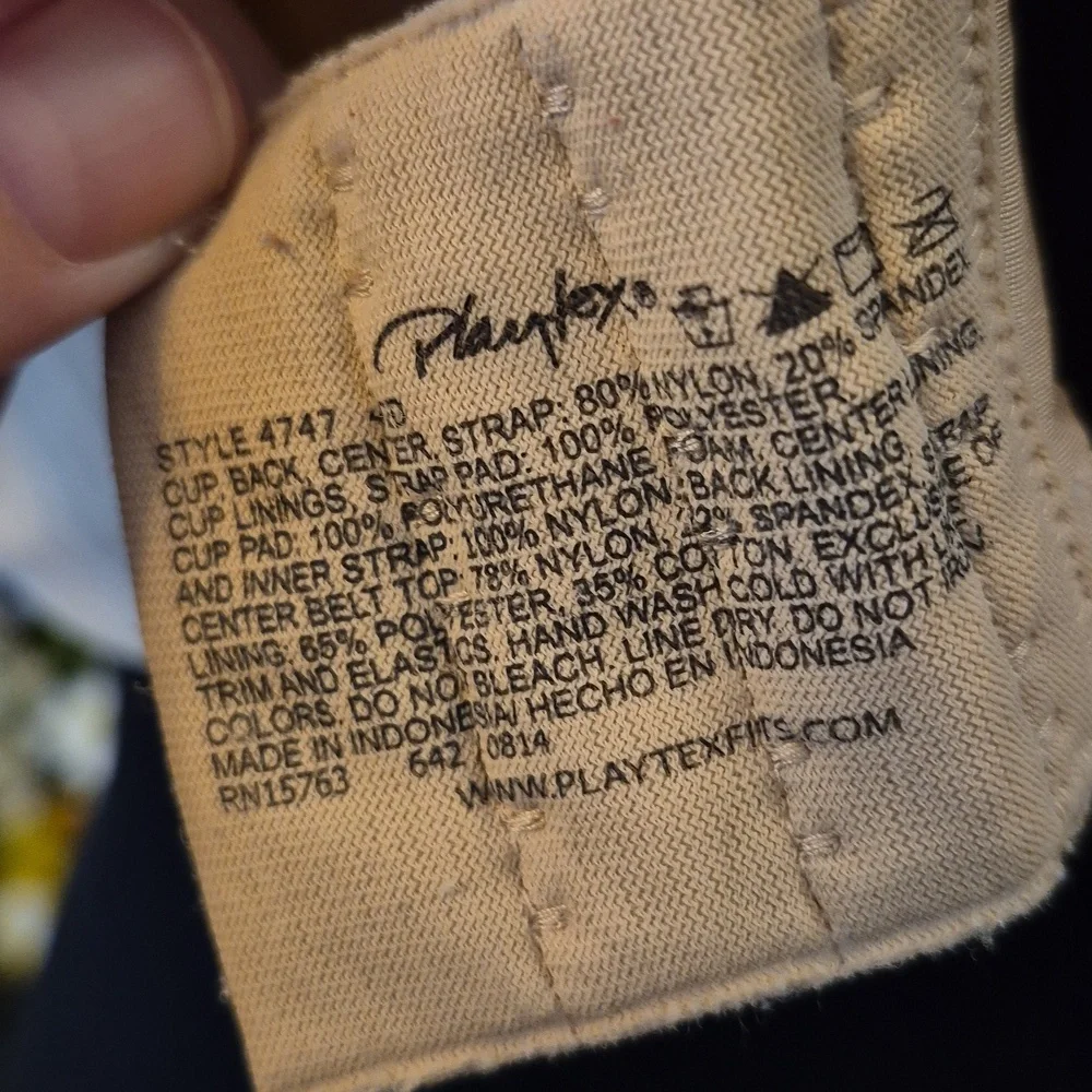 Playtex Size 42D Tan Striped Wired T shirt Bra Style 4747 Padded Modest - Picture 2 of 7